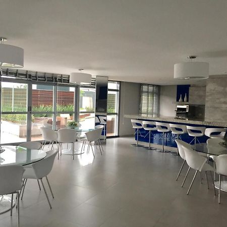קוריטיבה Estudio Moderno Com Linda Vista Para A Serra מראה חיצוני תמונה
